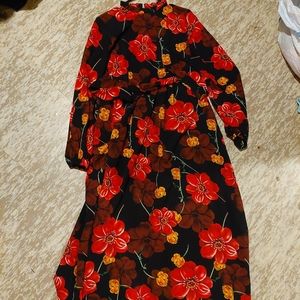 Shein dress red, black and yellow floral size m